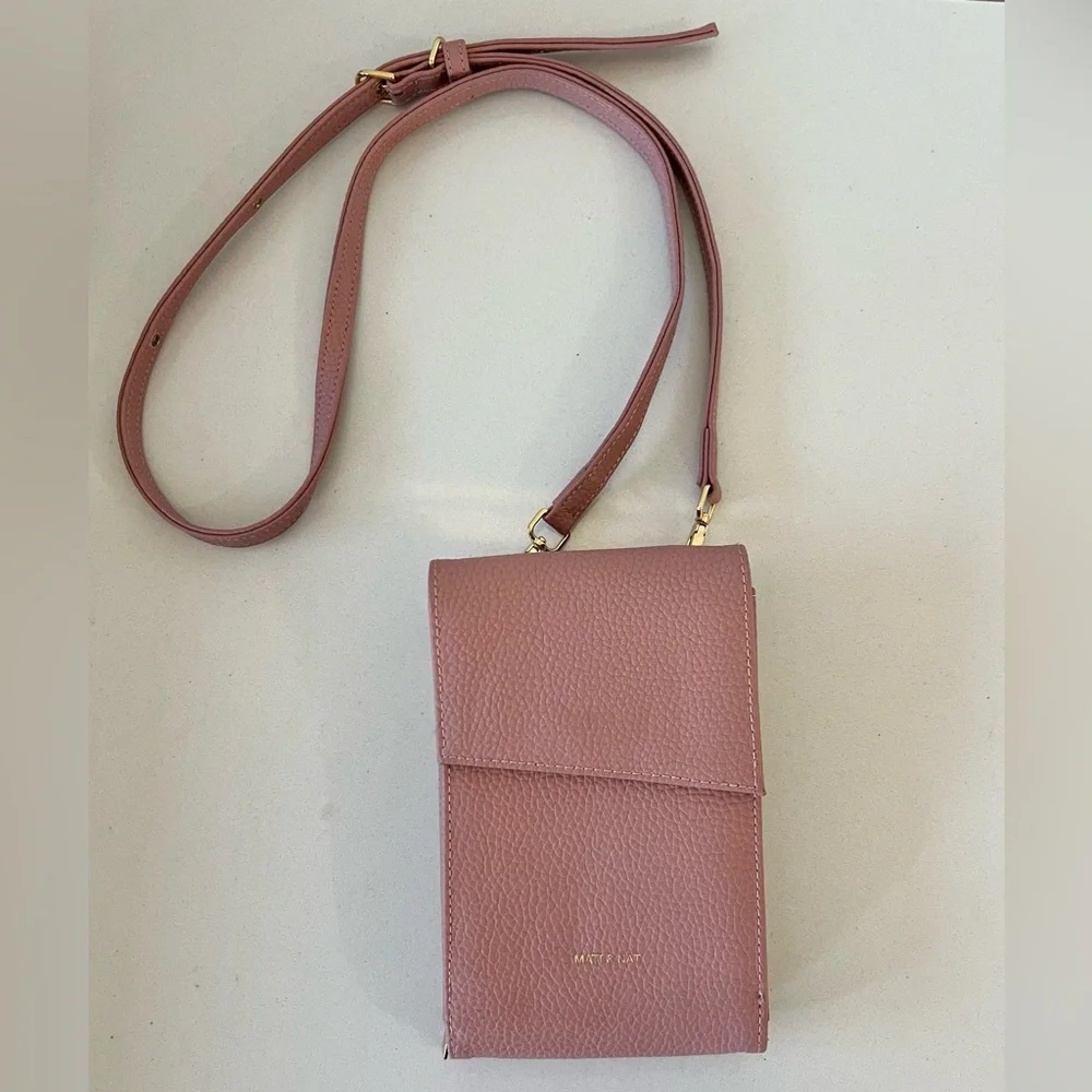 Matt & Nat MET Vegan Crossbody Wallet - Picture 4 of 10